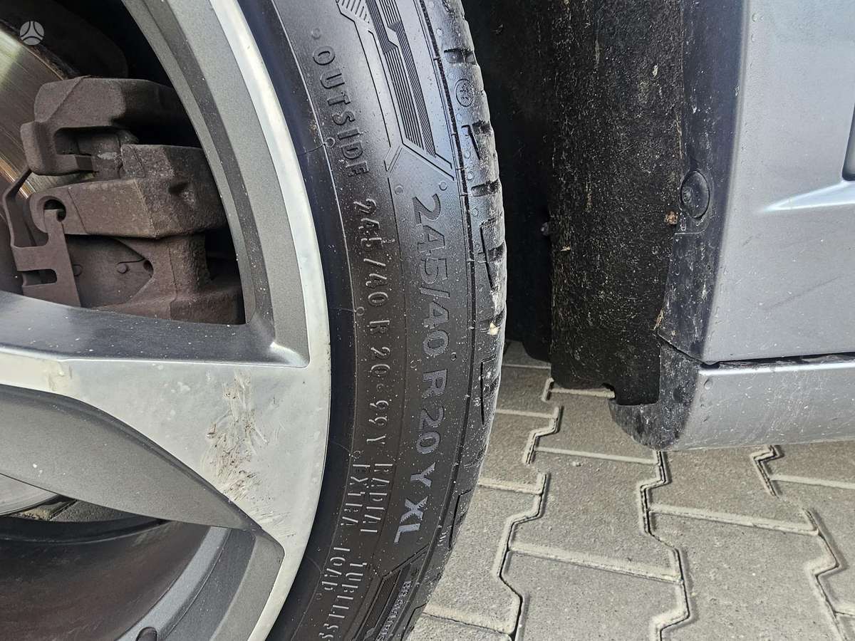 BMW X3, 2.0 l., off-road / crossover