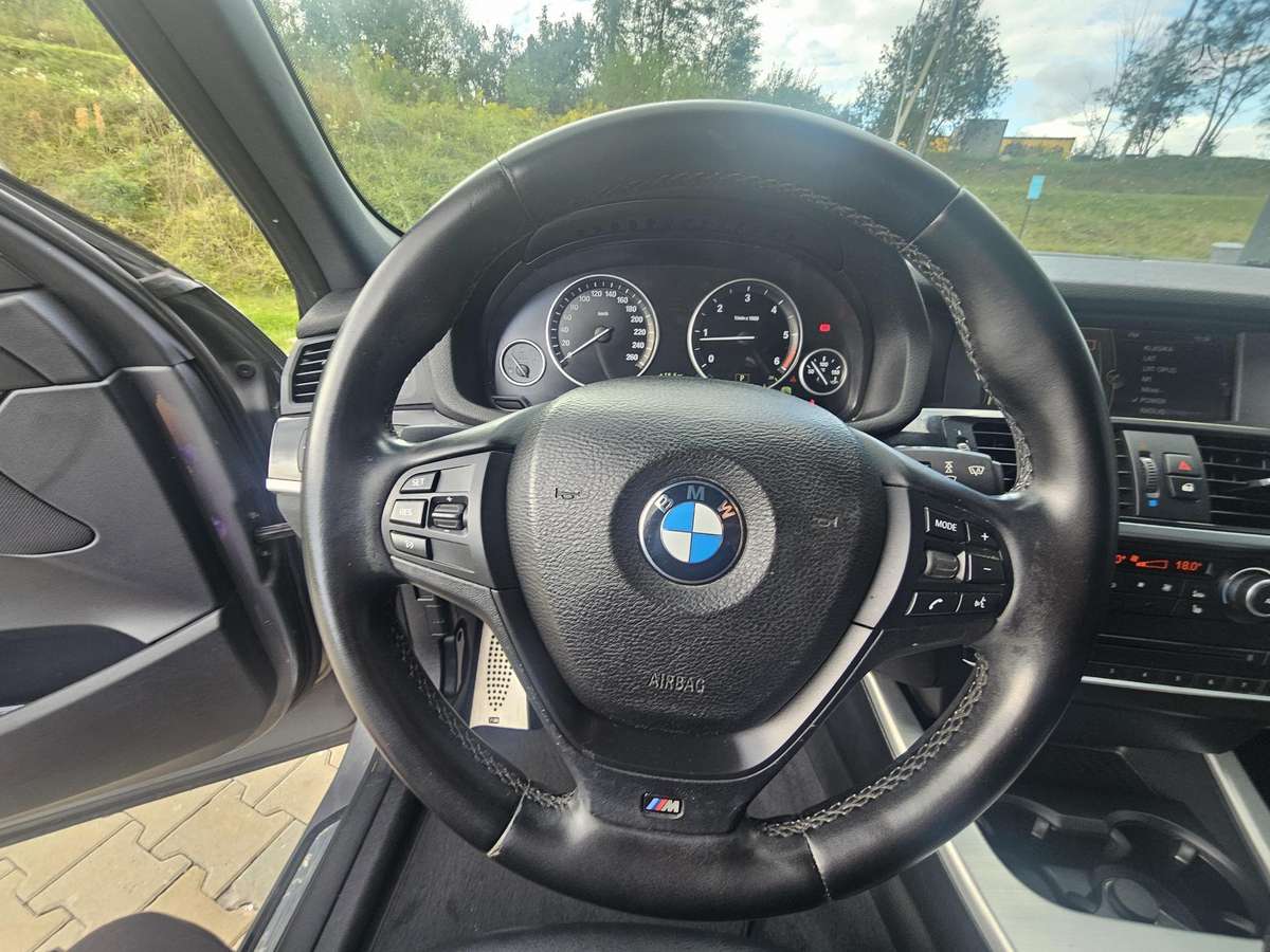 BMW X3, 2.0 l., off-road / crossover