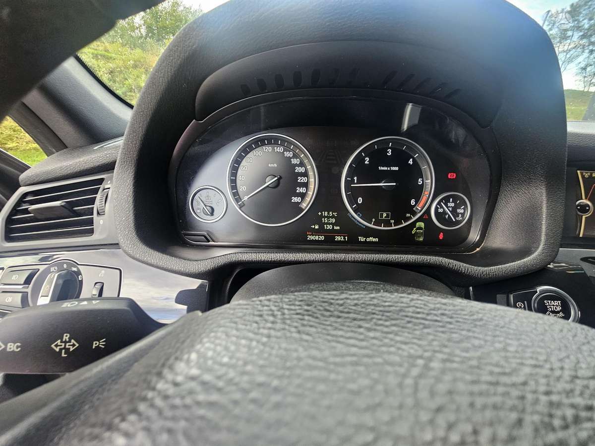 BMW X3, 2.0 l., off-road / crossover