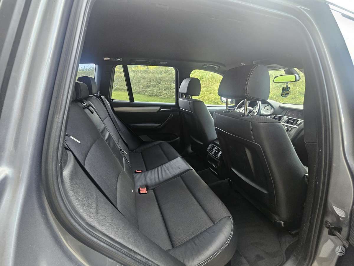 BMW X3, 2.0 l., off-road / crossover