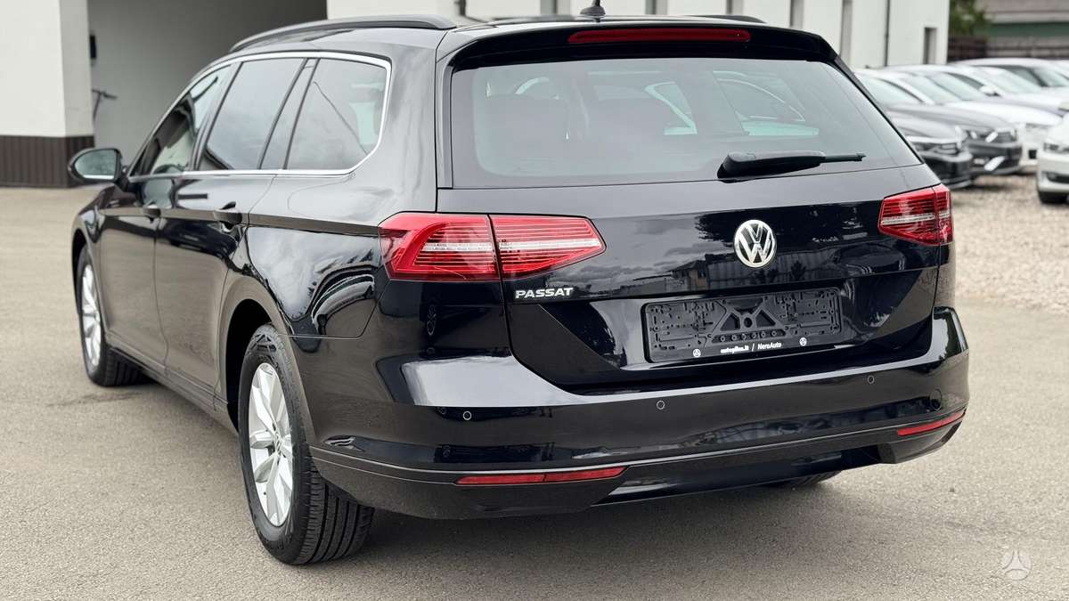 Volkswagen Passat, 2.0 l., Универсал
