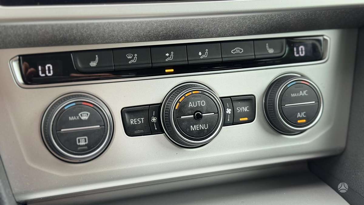 Volkswagen Passat, 2.0 l., Универсал