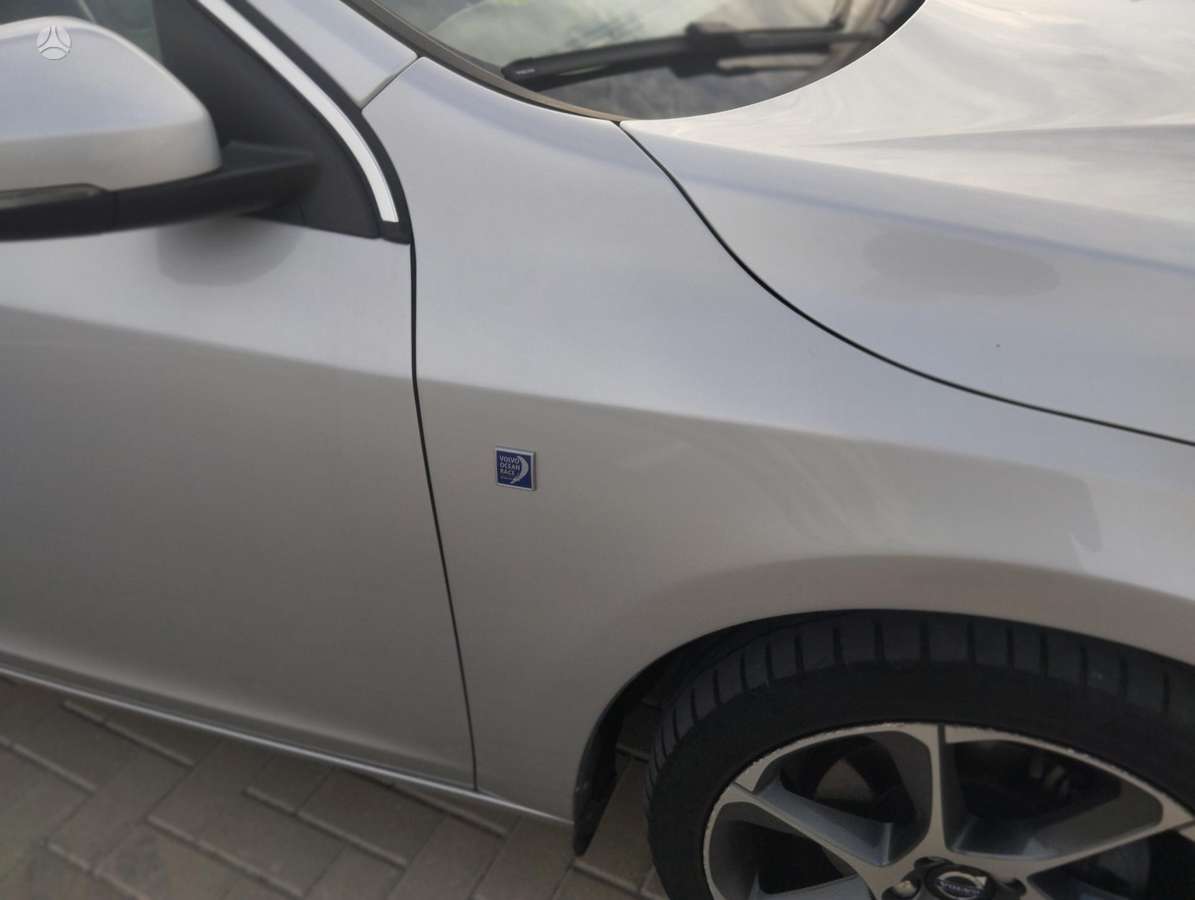 Volvo V60, 2.0 l., Универсал