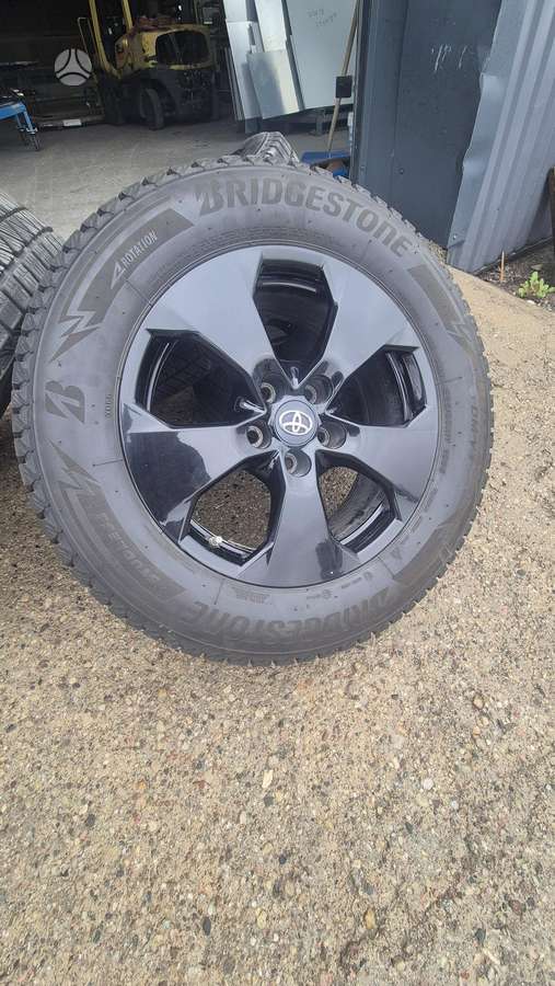 Toyota Rav4, легкосплавные , R17