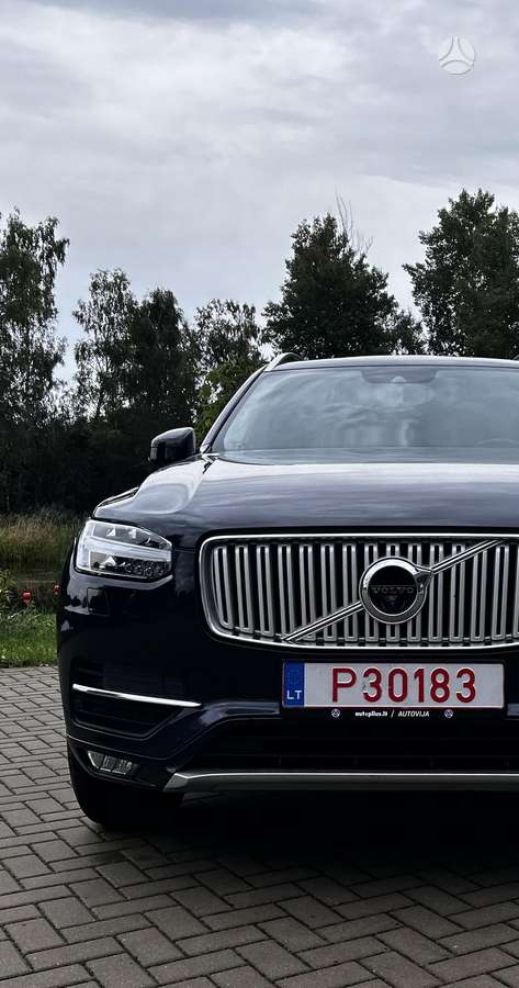 Volvo XC90 - 11
