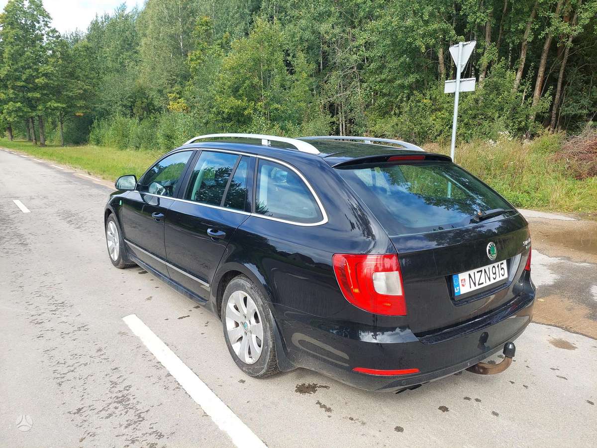 Skoda Superb, 1.6 l., Универсал