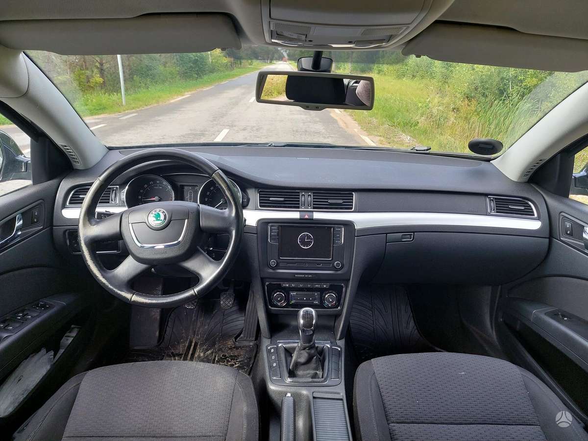 Skoda Superb, 1.6 l., Универсал