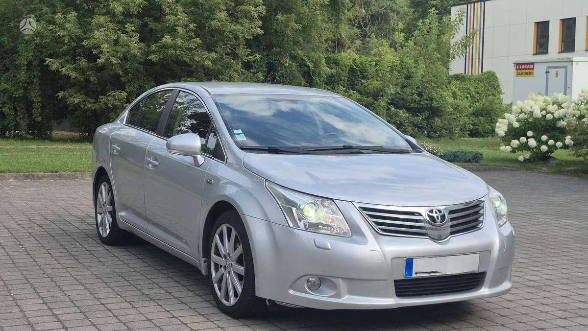 Toyota Avensis - 6
