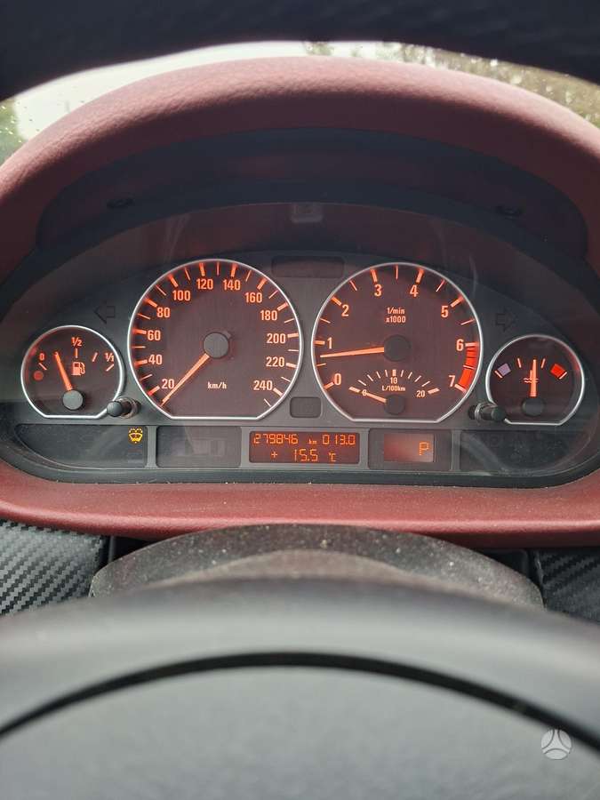 BMW 325, 2.5 l., Хэтчбек