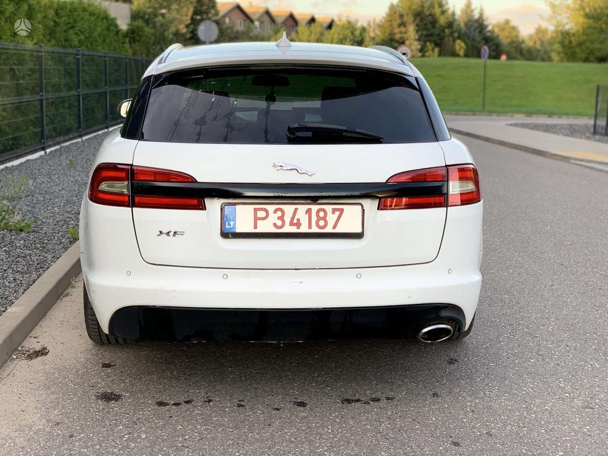 Jaguar XF, 2.2 l., wagon