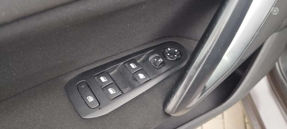 Peugeot 308, 1.6 l., Универсал