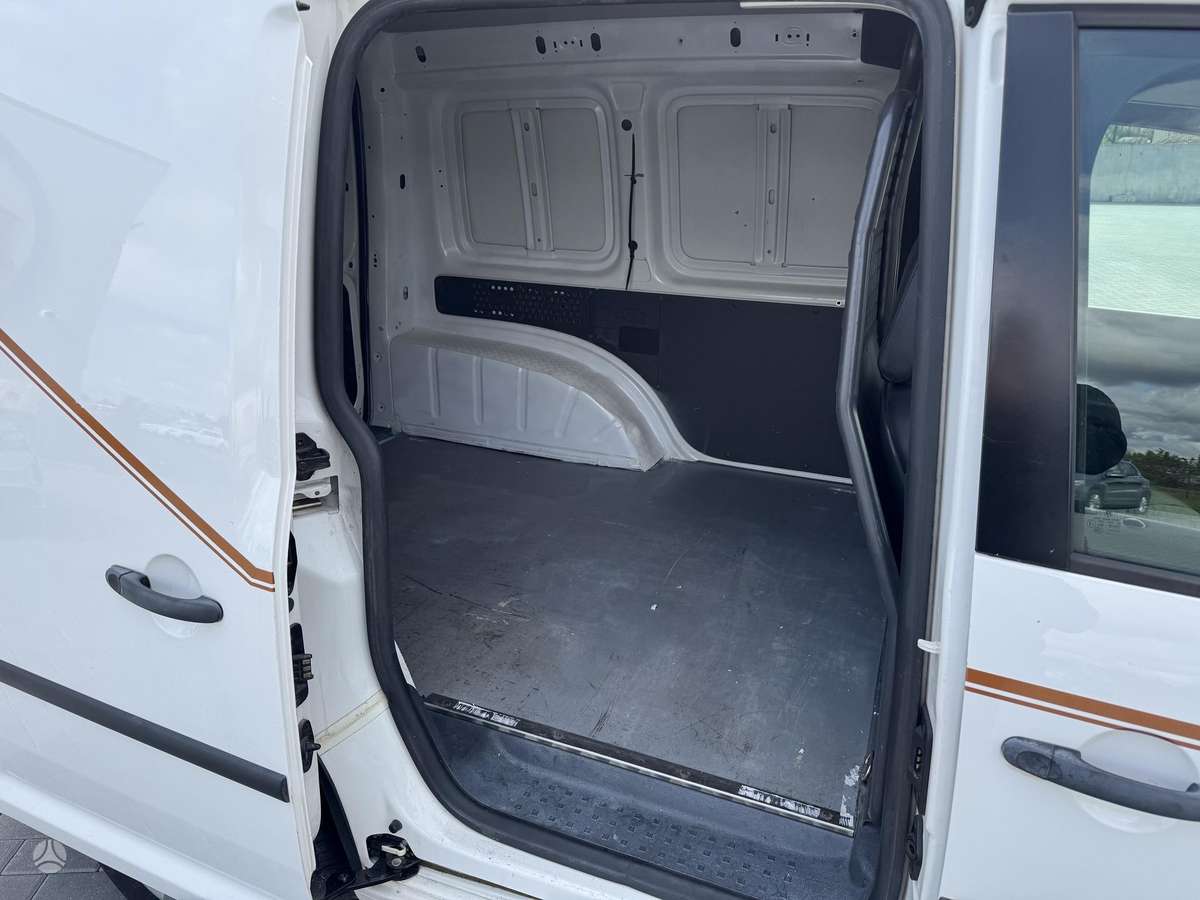 Volkswagen Caddy, 1.6 l., Коммерческий