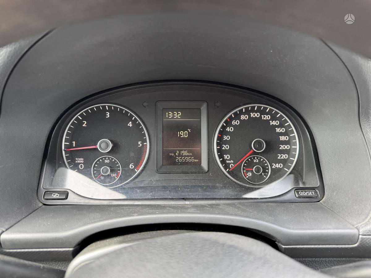 Volkswagen Caddy, 1.6 l., Коммерческий