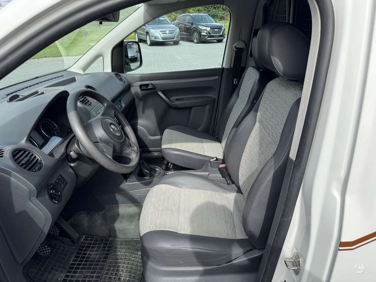 Volkswagen Caddy, 1.6 l., Коммерческий