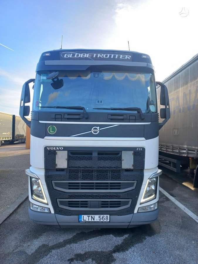 Volvo FH 500, double sleeper
