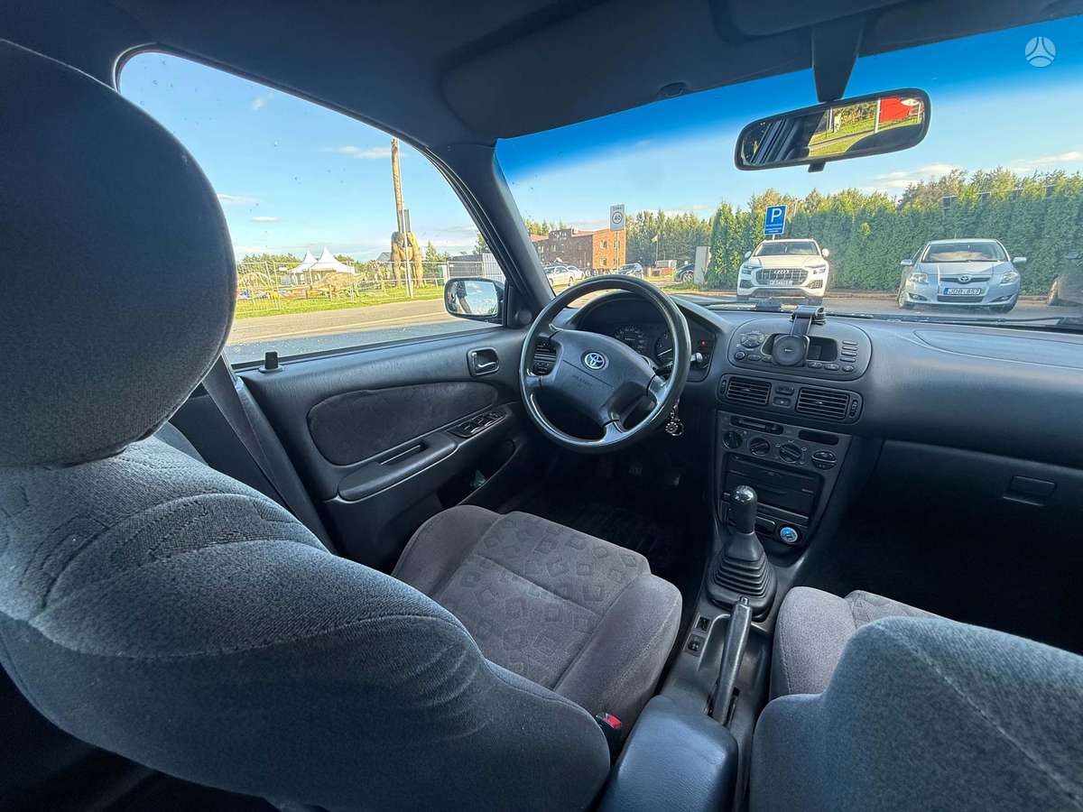 Toyota Corolla, 2.0 l., hatchback
