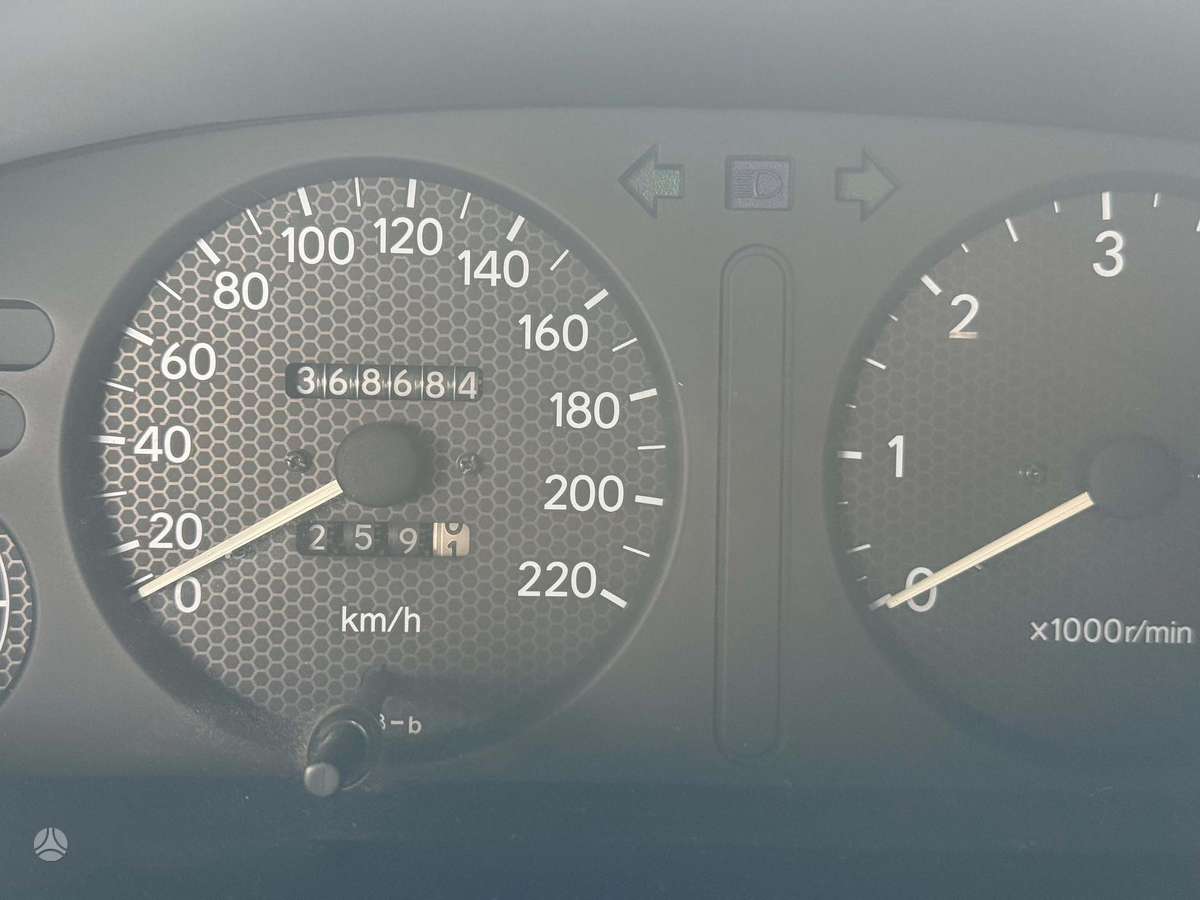 Toyota Corolla, 2.0 l., hatchback