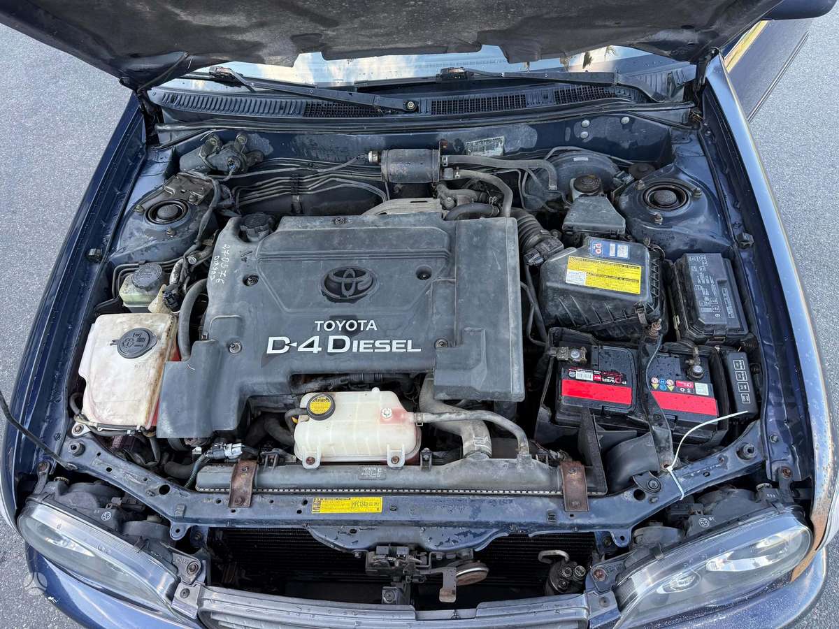 Toyota Corolla, 2.0 l., Хэтчбек