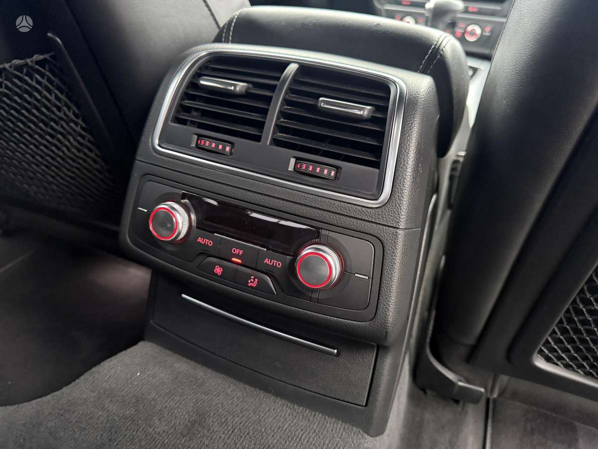 Audi A6, 3.0 l., Седан