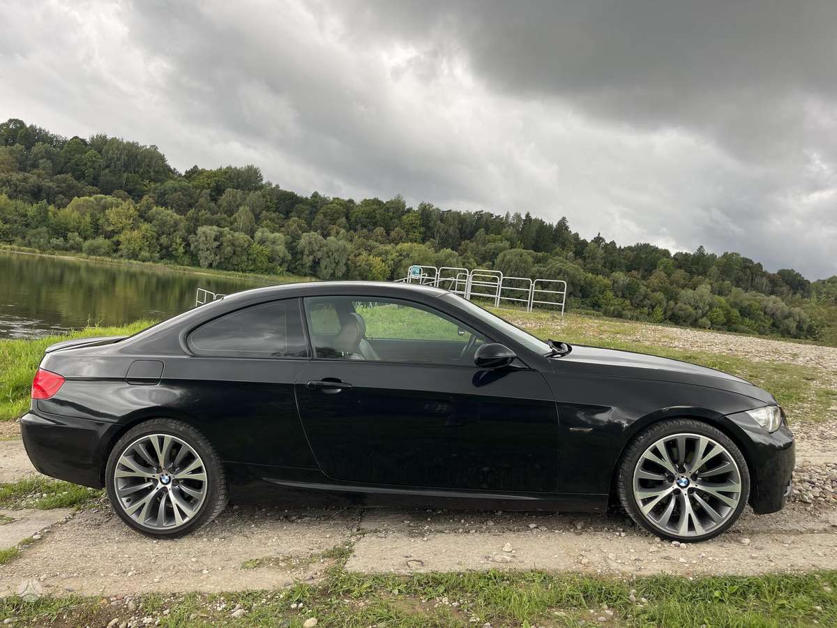 BMW 320, 2.0 l., coupe