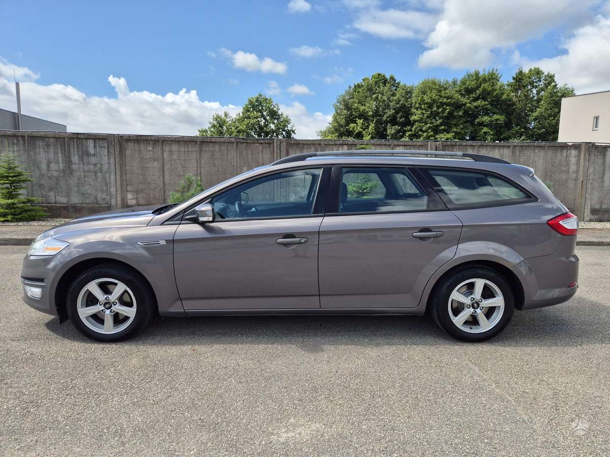 Ford Mondeo, 2.0 l., Универсал