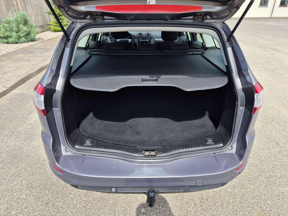 Ford Mondeo, 2.0 l., Универсал