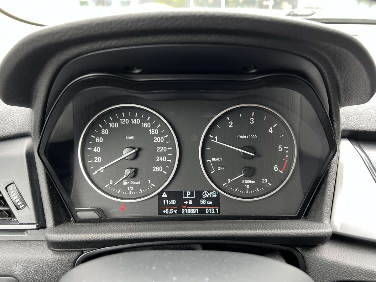 BMW 218 Active Tourer, 2.0 l., Минивэн