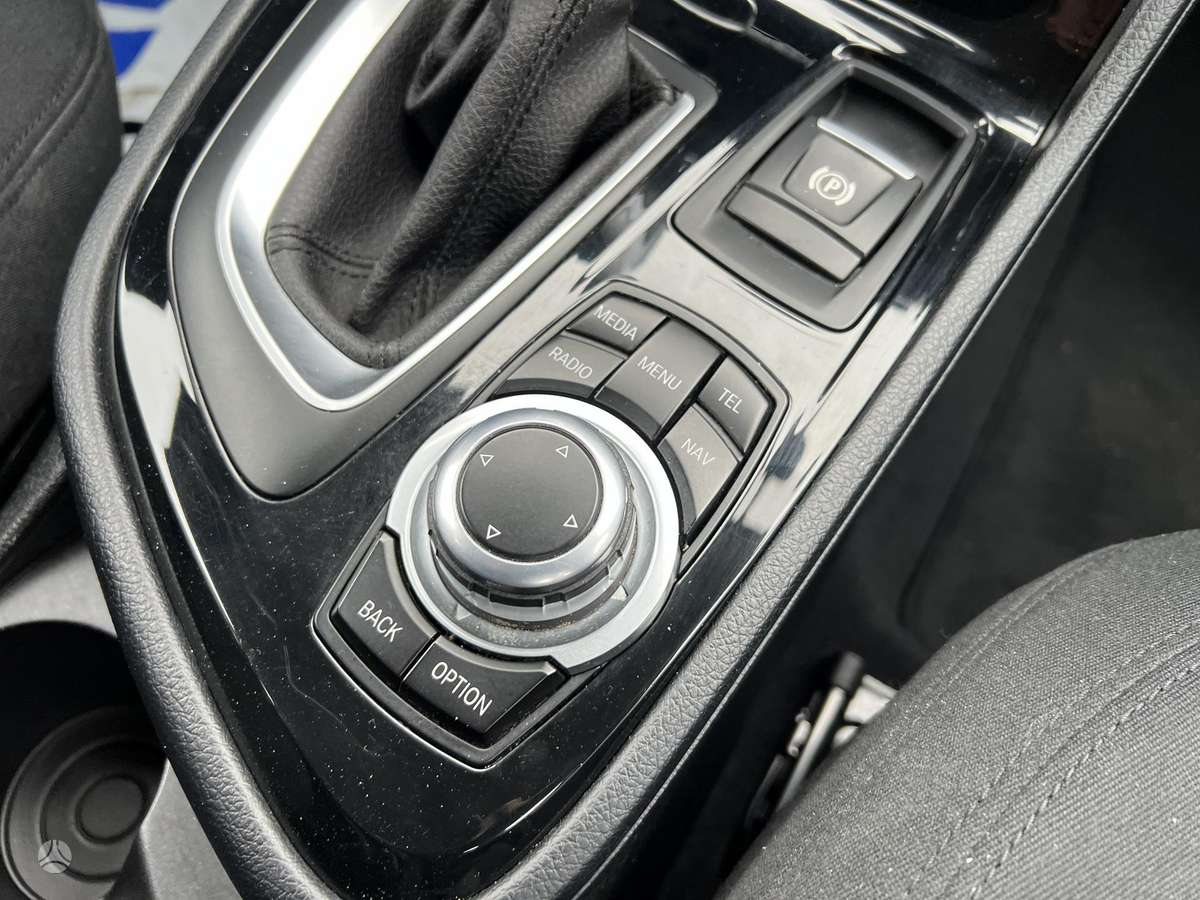 BMW 218 Active Tourer, 2.0 l., Минивэн