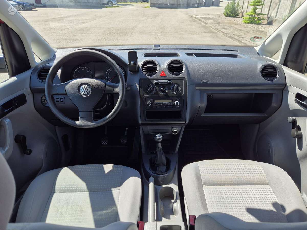Volkswagen Caddy - 9