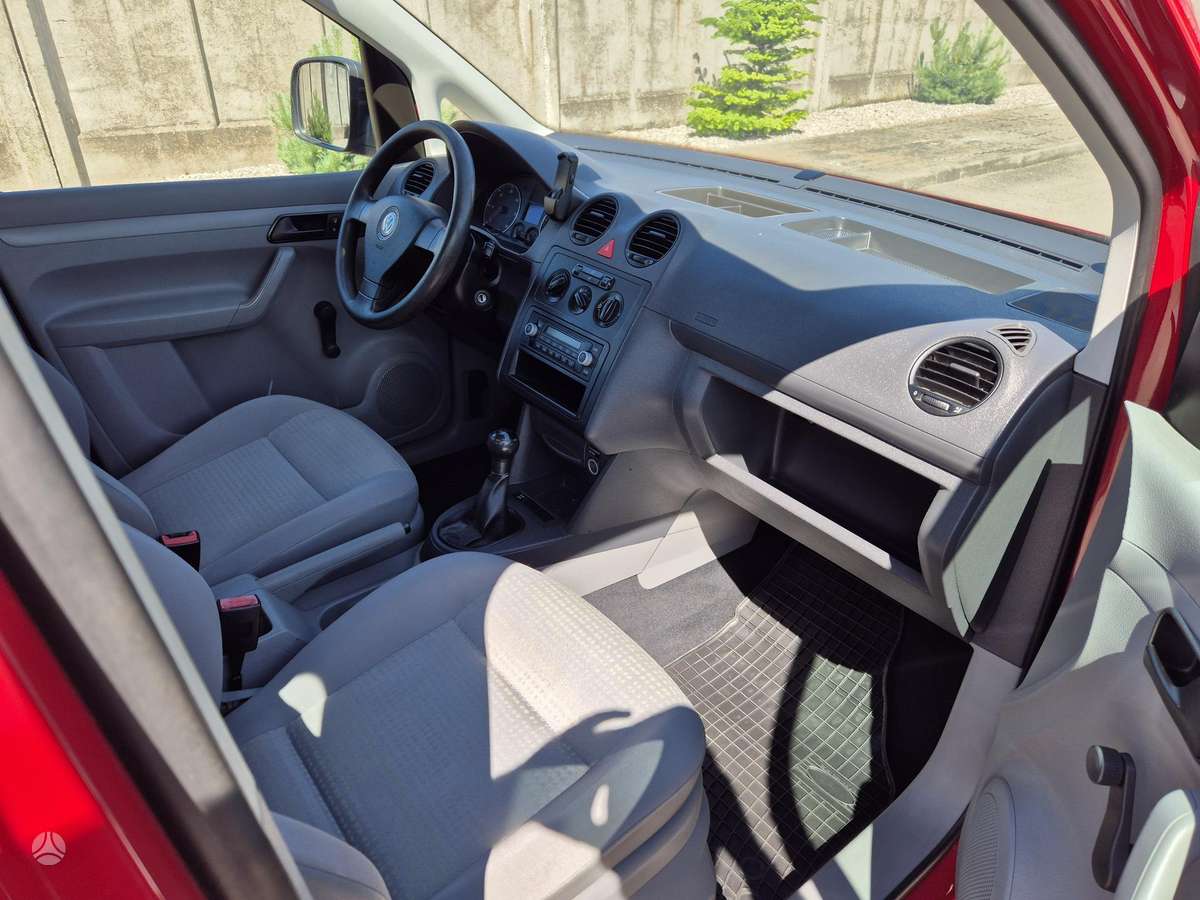 Volkswagen Caddy - 10