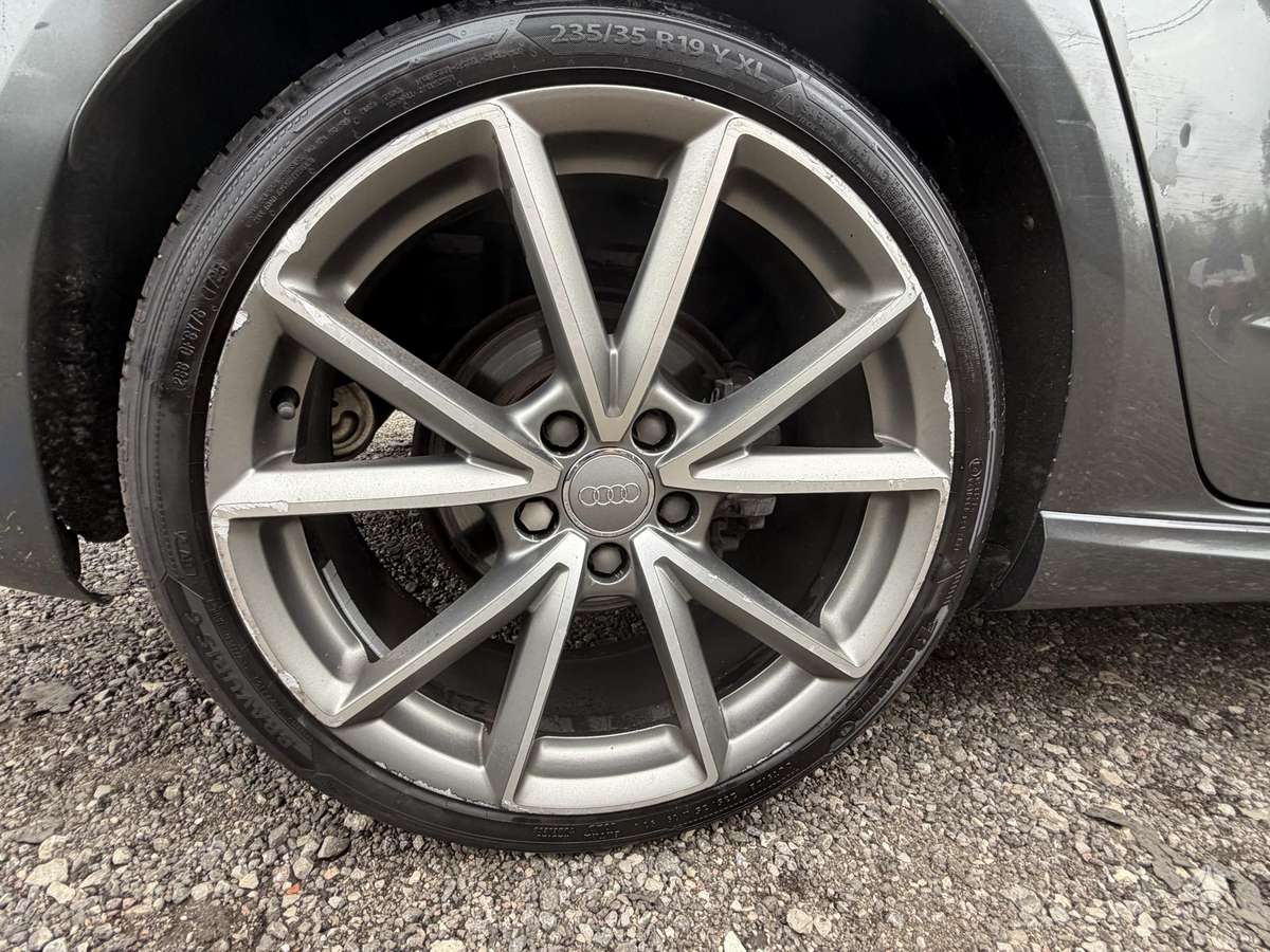 Audi A3, 2.0 l., Хэтчбек