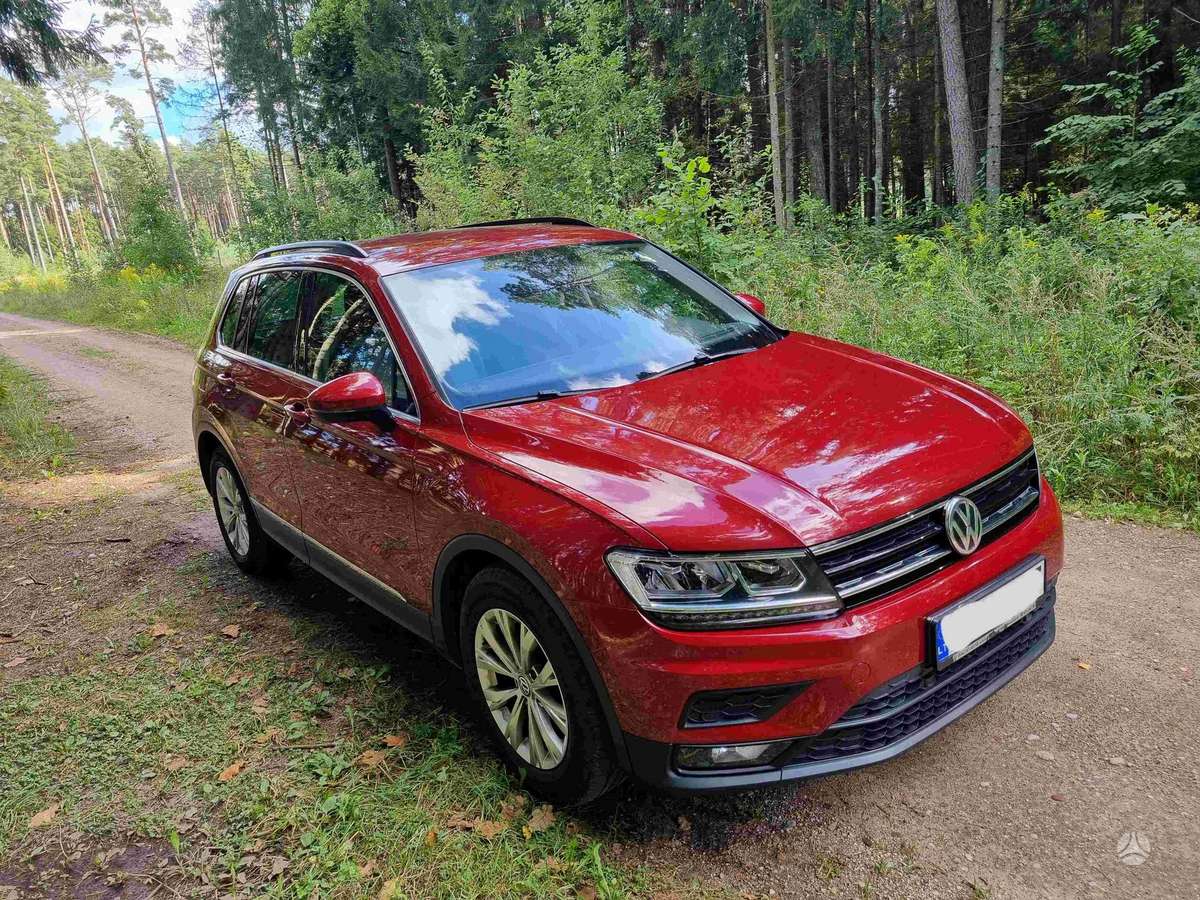 Volkswagen Tiguan - 8