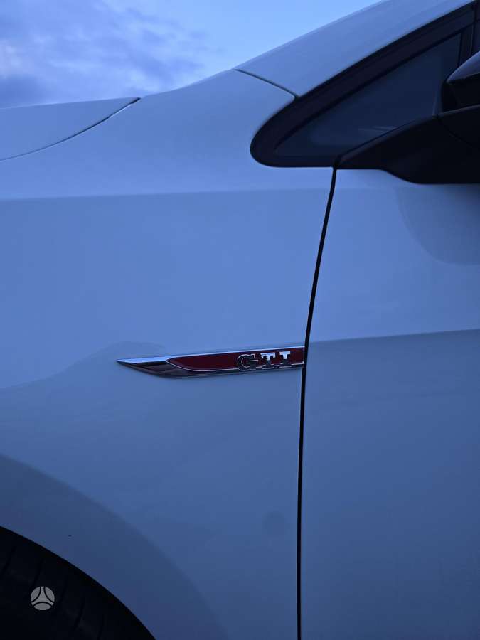 Volkswagen Golf, 2.0 l., Хэтчбек