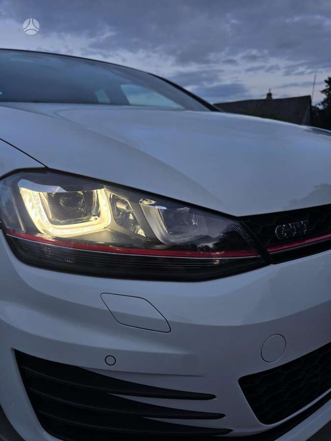 Volkswagen Golf, 2.0 l., Хэтчбек