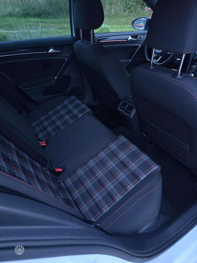 Volkswagen Golf, 2.0 l., Хэтчбек