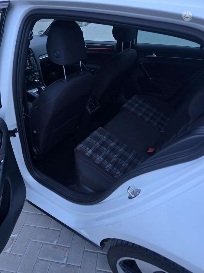 Volkswagen Golf, 2.0 l., Хэтчбек