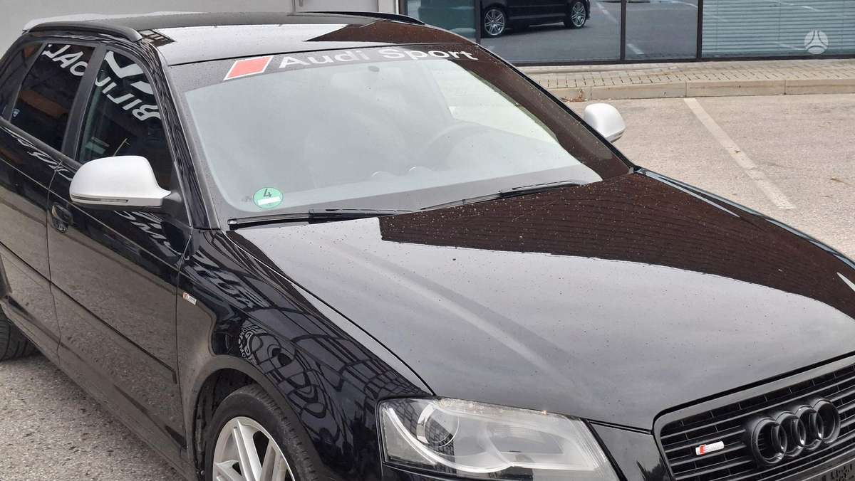 Audi A3, 1.8 l., Хэтчбек