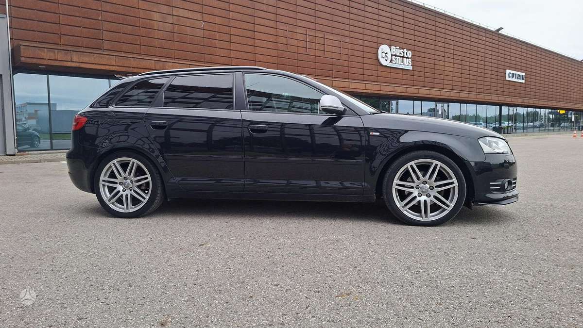 Audi A3, 1.8 l., Хэтчбек