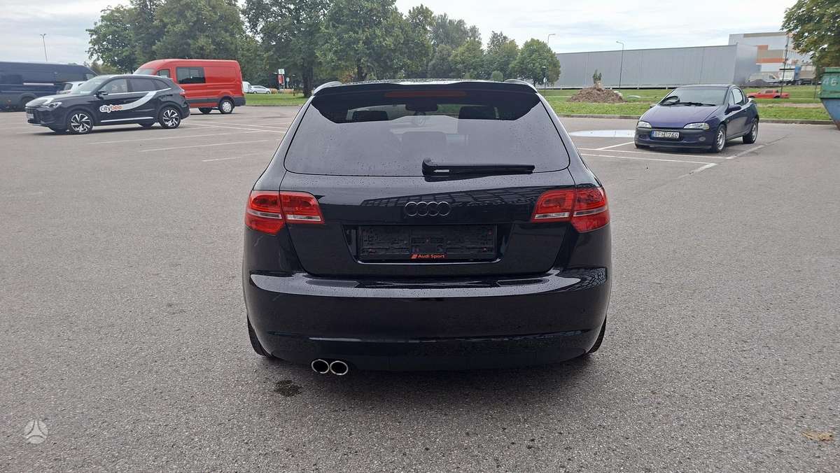 Audi A3, 1.8 l., Хэтчбек