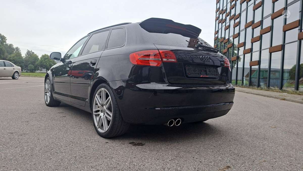 Audi A3, 1.8 l., Хэтчбек