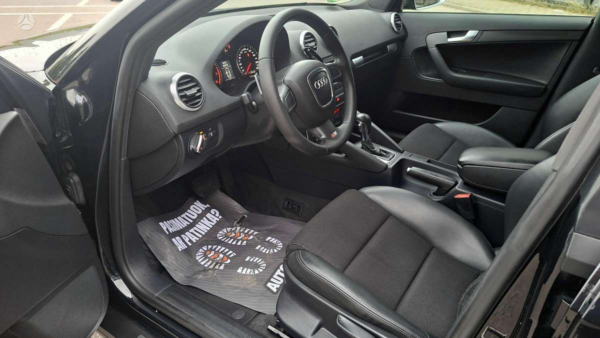 Audi A3, 1.8 l., hatchback