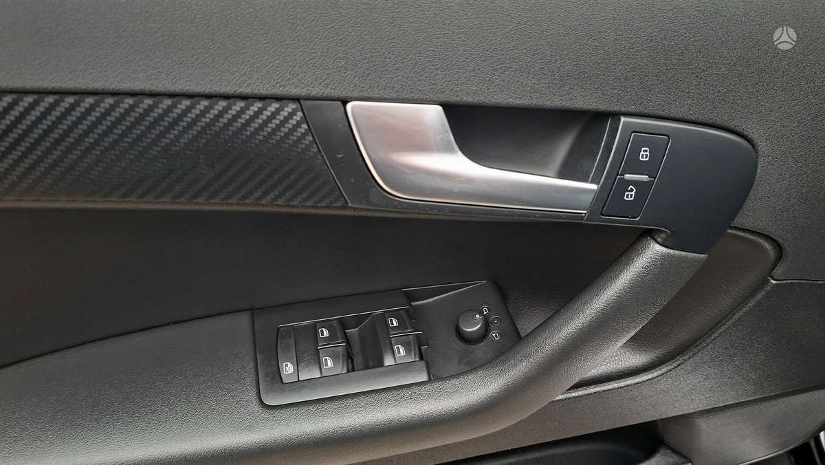 Audi A3, 1.8 l., Хэтчбек