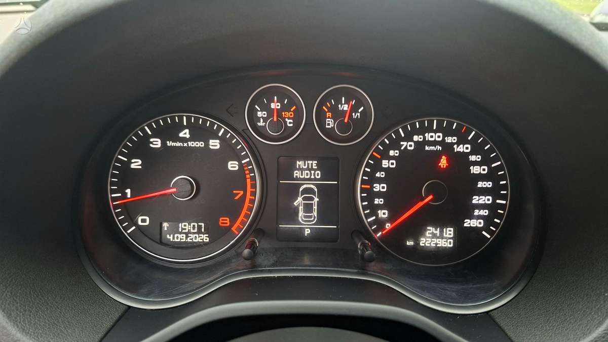 Audi A3, 1.8 l., Хэтчбек