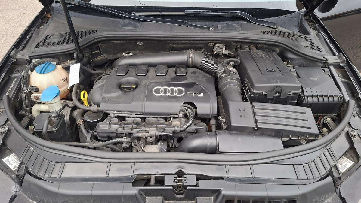 Audi A3, 1.8 l., hatchback