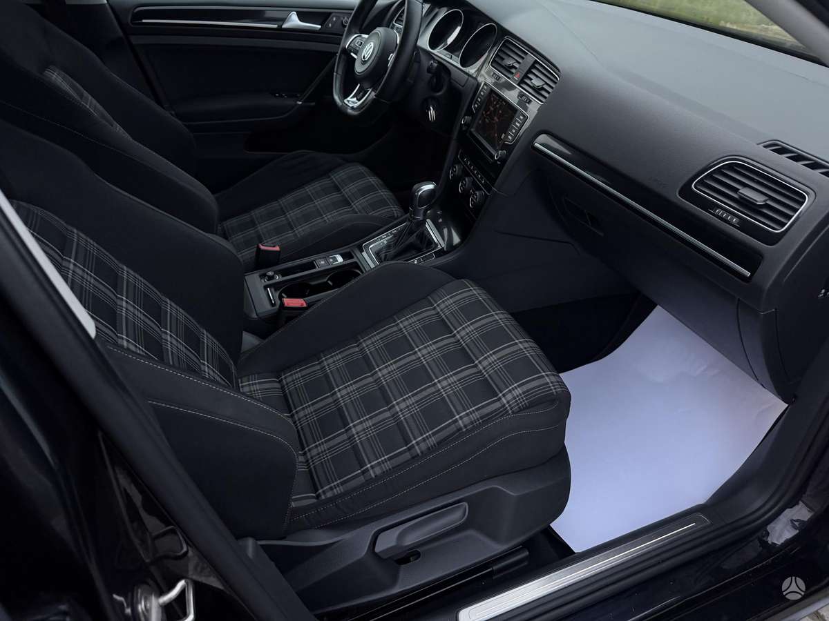 Volkswagen Golf, 2.0 l., Универсал