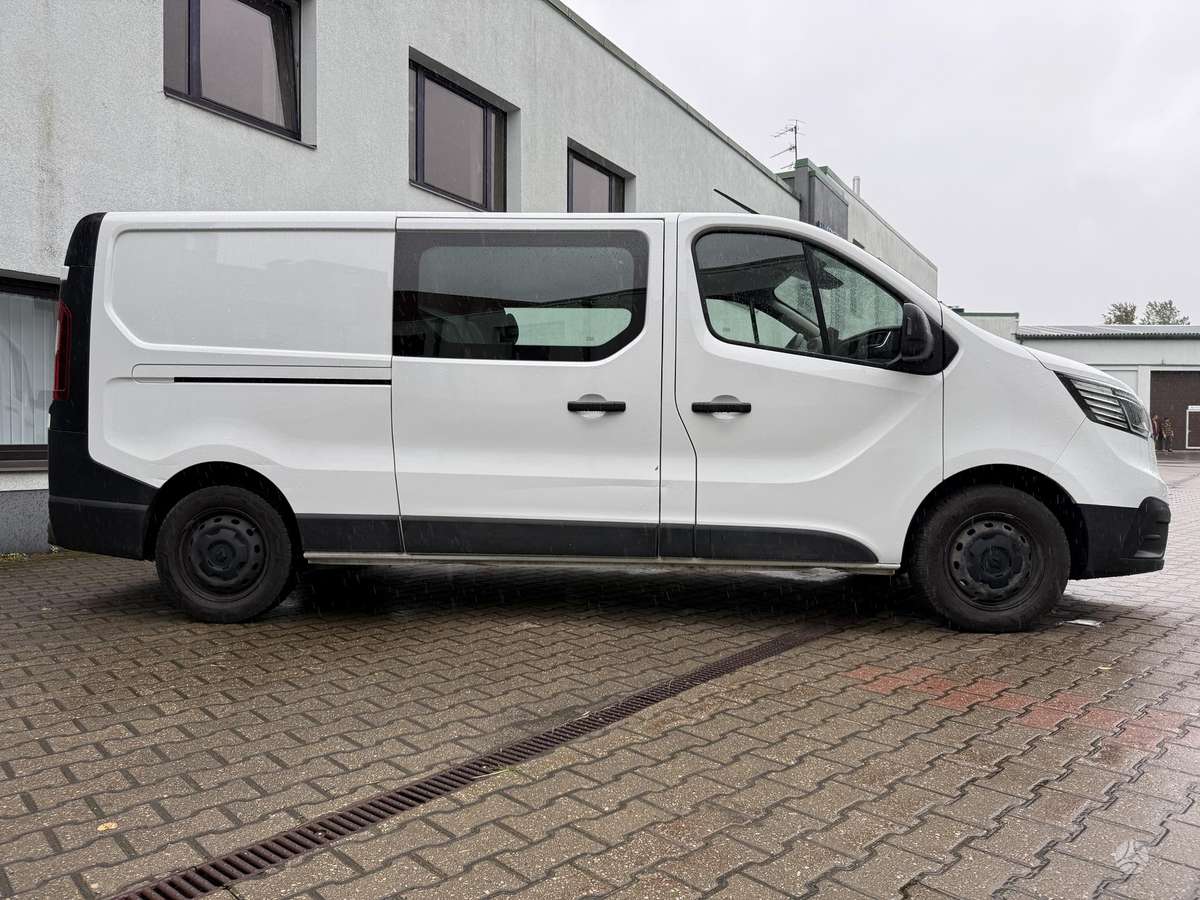 Renault Trafic, 2.0 l., Коммерческий