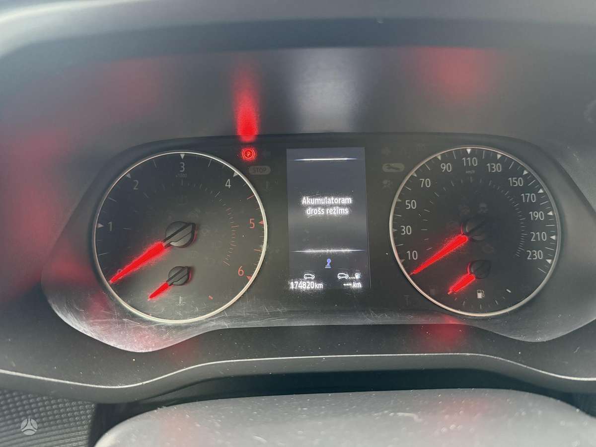 Renault Trafic, 2.0 l., Коммерческий