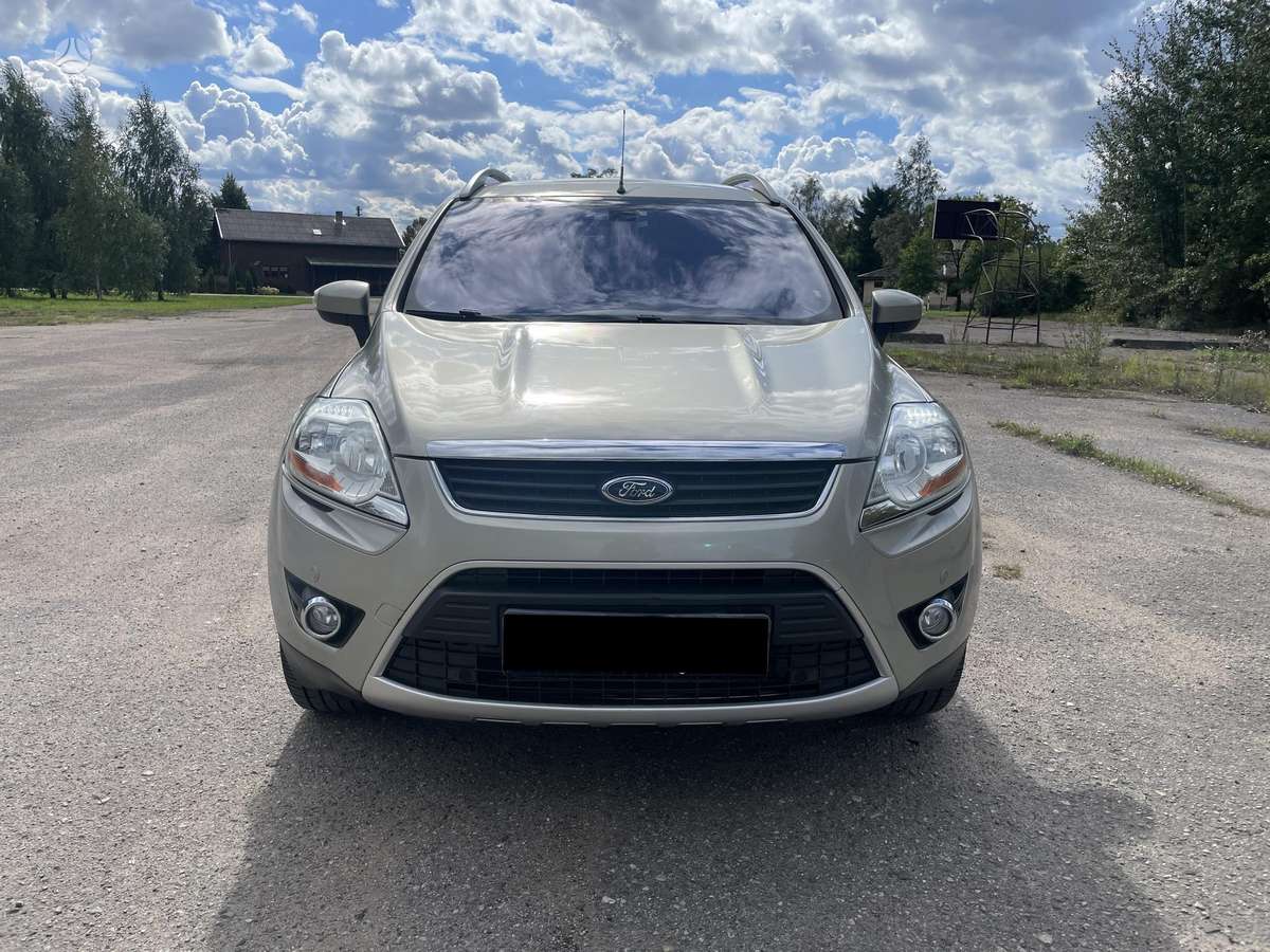 Ford Kuga - 2