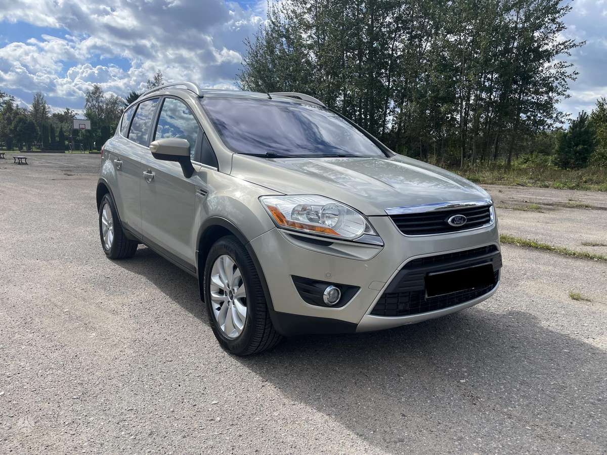 Ford Kuga - 3