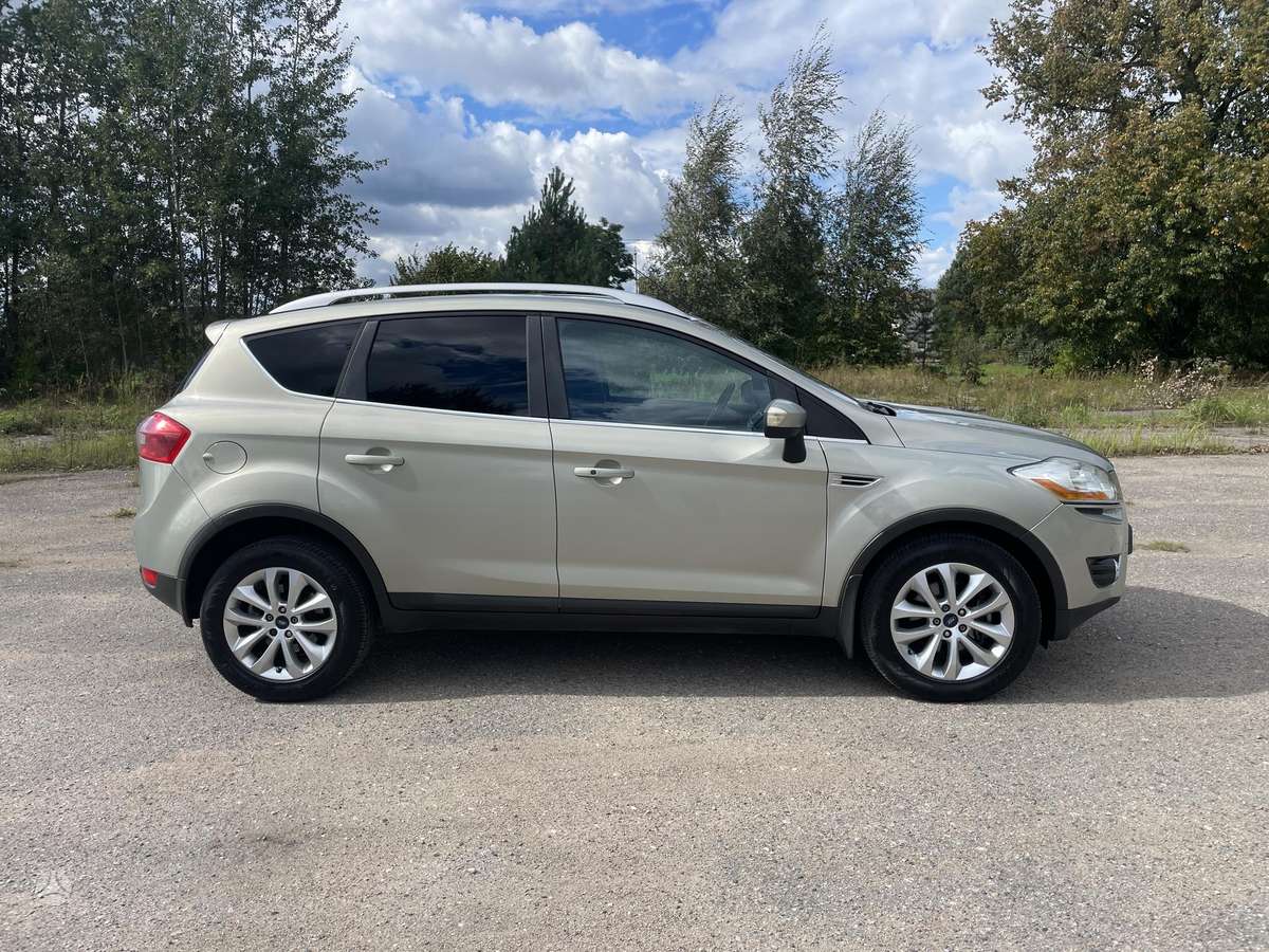 Ford Kuga - 4